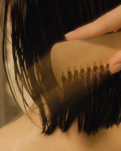 Feuchtigkeitsspendendes Shampoo mit AleoVera